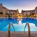 アパート Royal Sun Premium サニービーチ