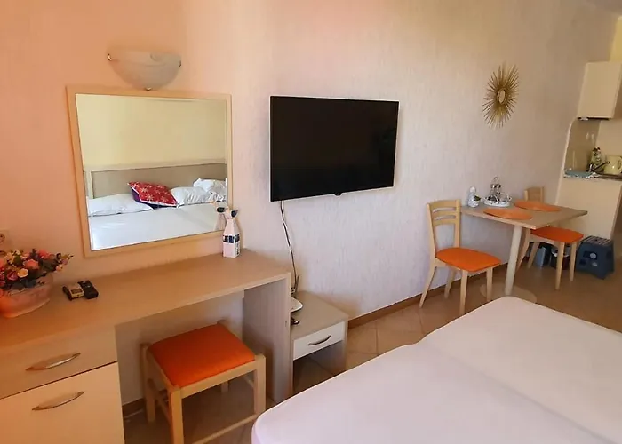 Royal Sun Premium アパート *