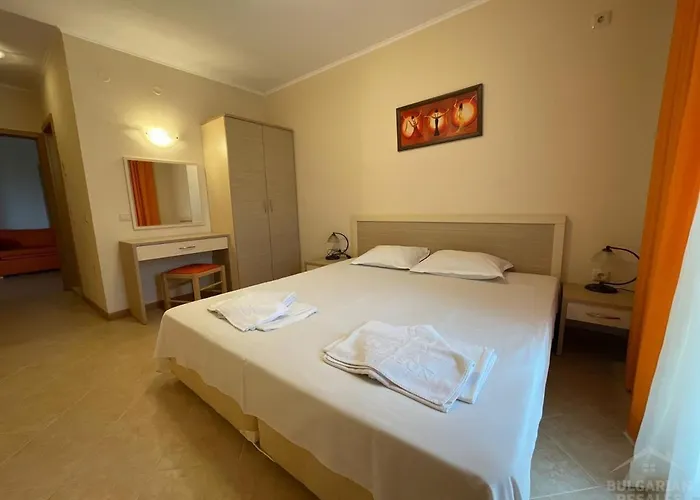 Апартамент Royal Sun Premium Слънчев бряг