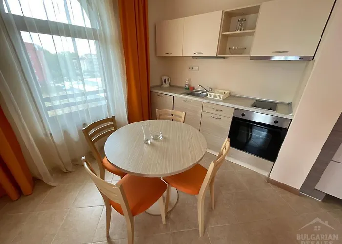 Апартамент Royal Sun Premium